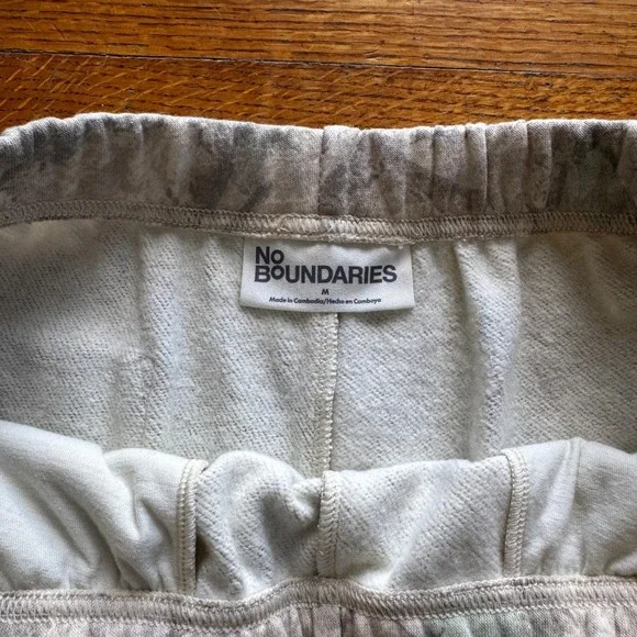 NO BOUNDARIES Mens Camo Sweatpants Elastic Waist Drawstring Pockets Size M - Picture 2 of 7